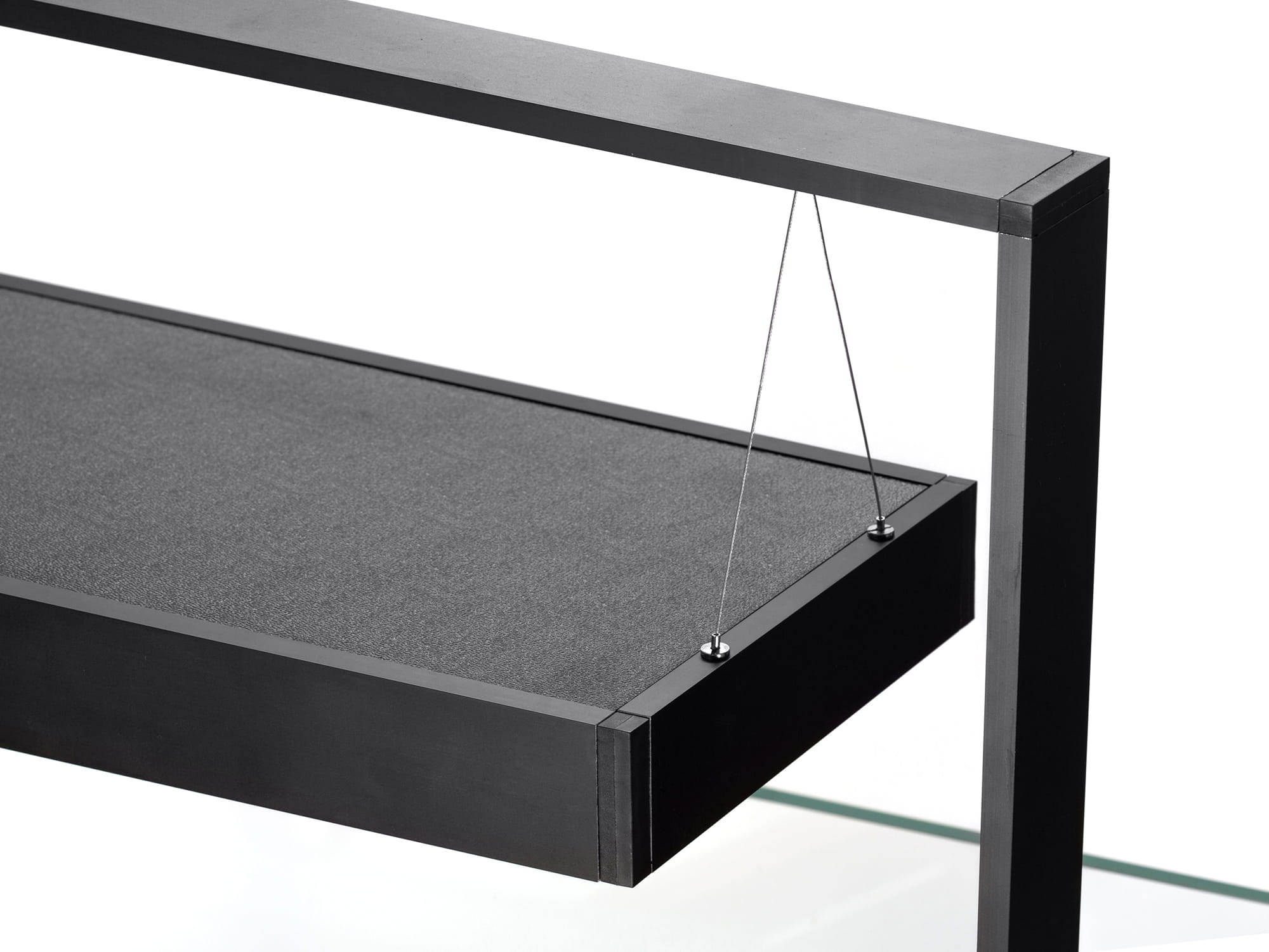 123430_UltraScape_90_forest_04_stelaz_adjustable_height.jpg